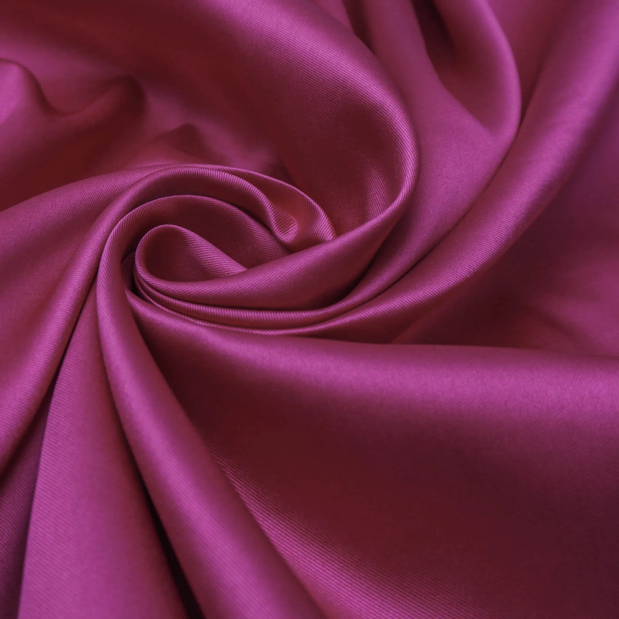 Tecidos Natalinos, Moda, Artesanato e Costura Criativa | Ariel Malhas - Ariel Malhas | Universo do Artesão